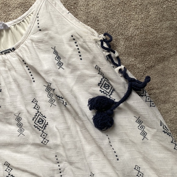 Girls Dress - Picture 2 of 3